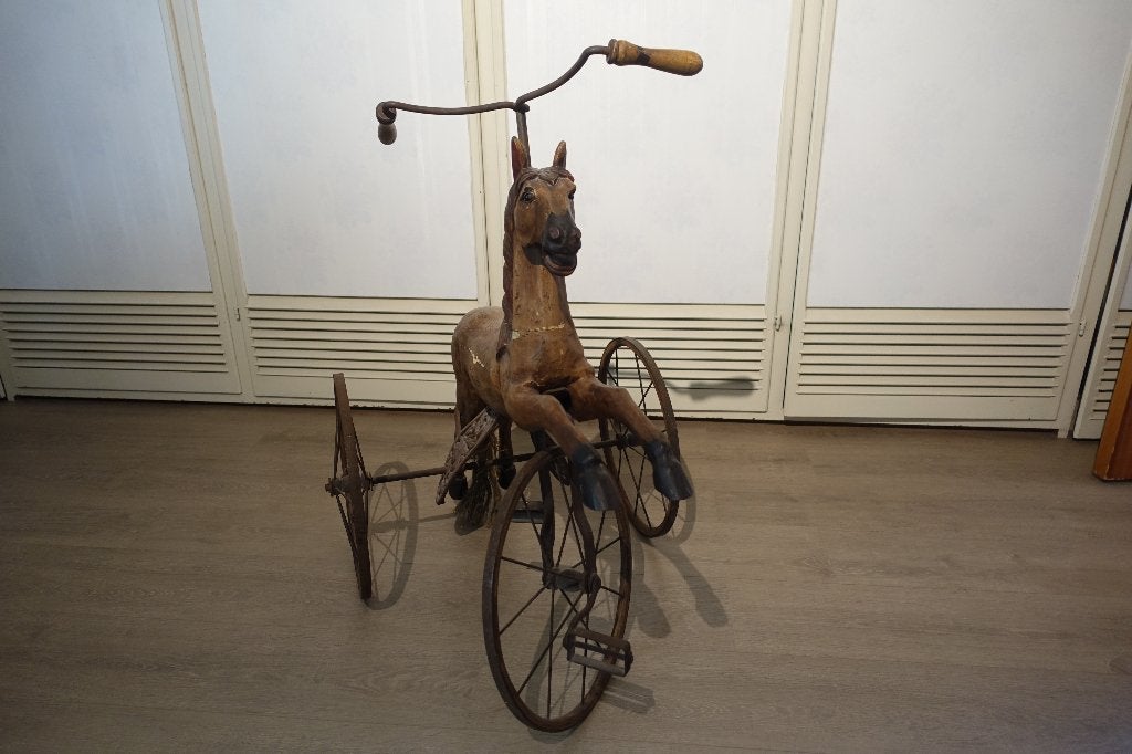 jouet ancien en bois et métal "Cheval Tricycle" fin XIXème, Enlèvement