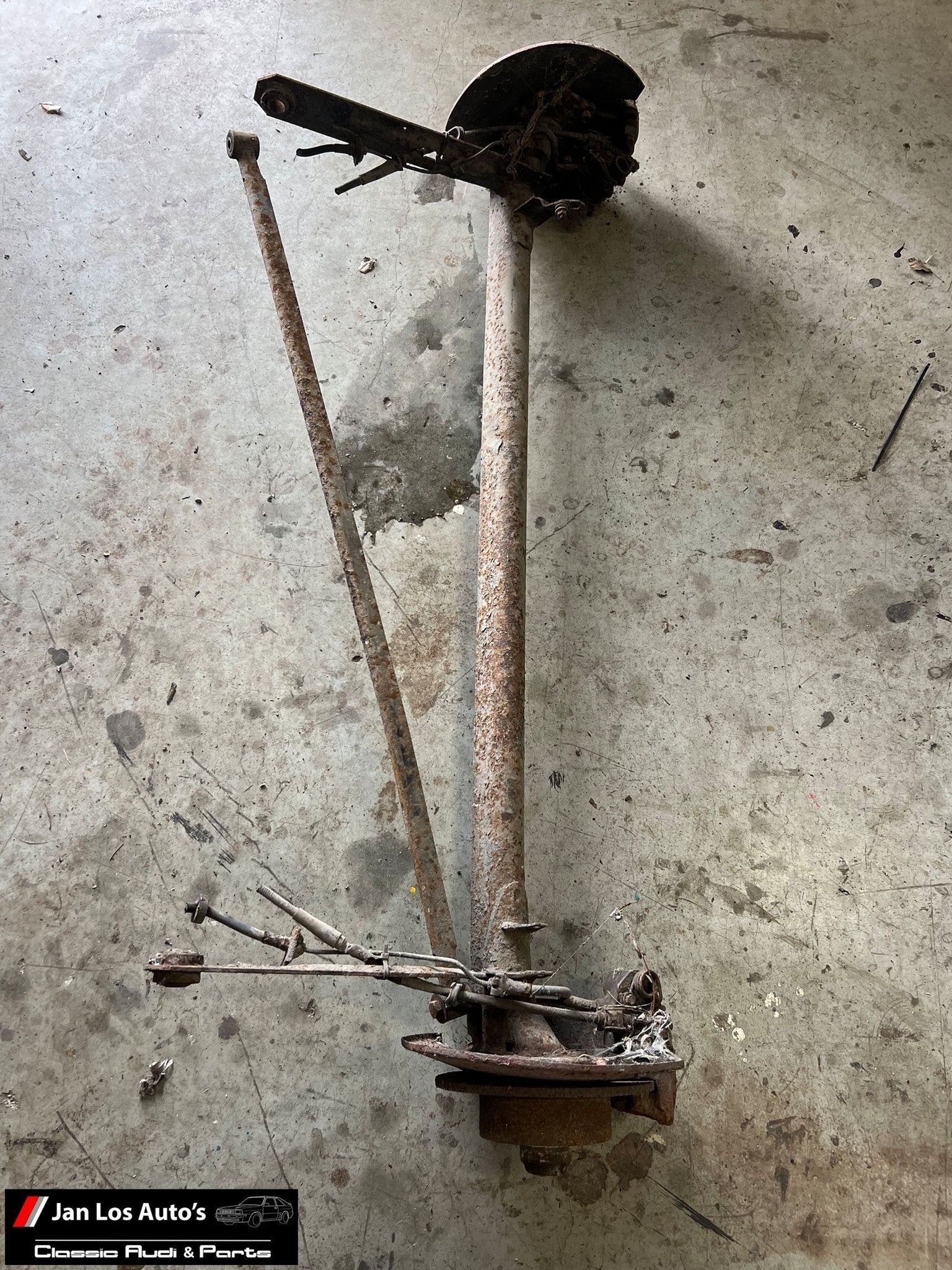 Audi 90 Coupe B2 typ 81 85  Achteras met schijfrem, -, -, Origine de la pièce connue, Audi