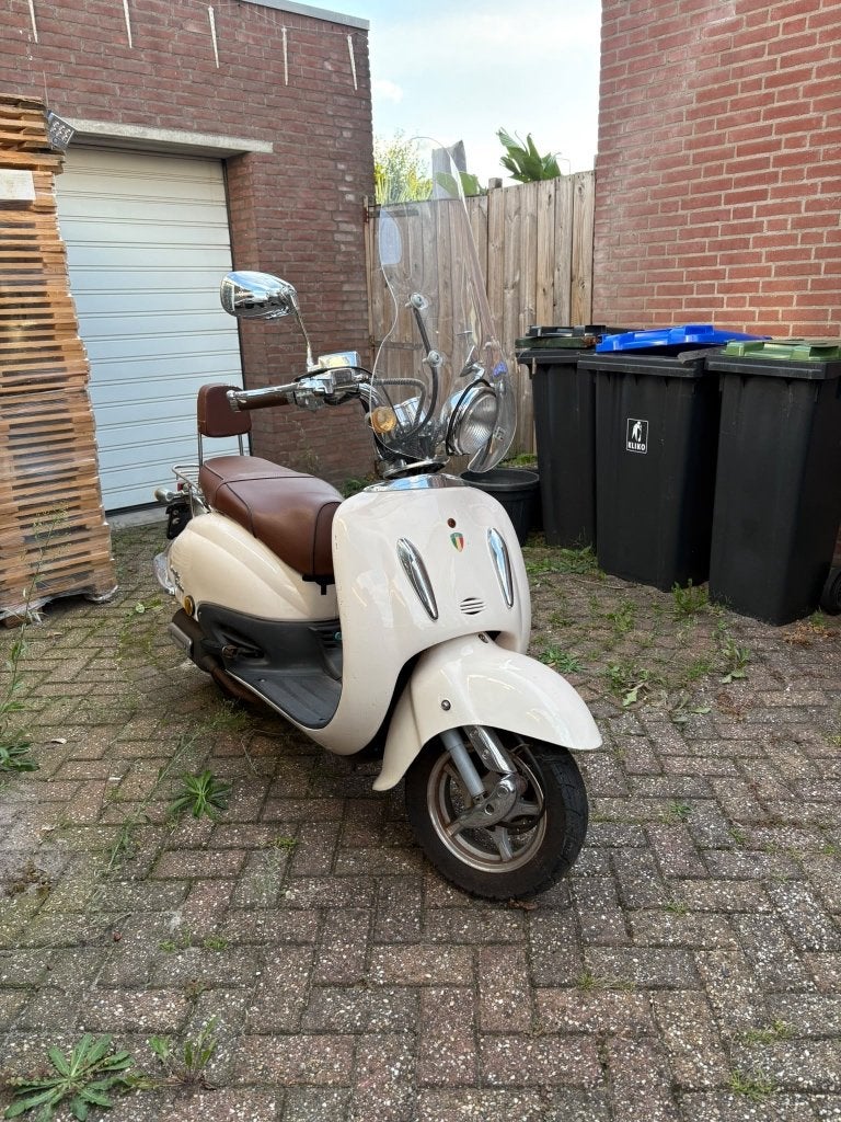 Retro scooter, Fietsen en Brommers, Gebruikt, Benzine, Ophalen, Overige merken