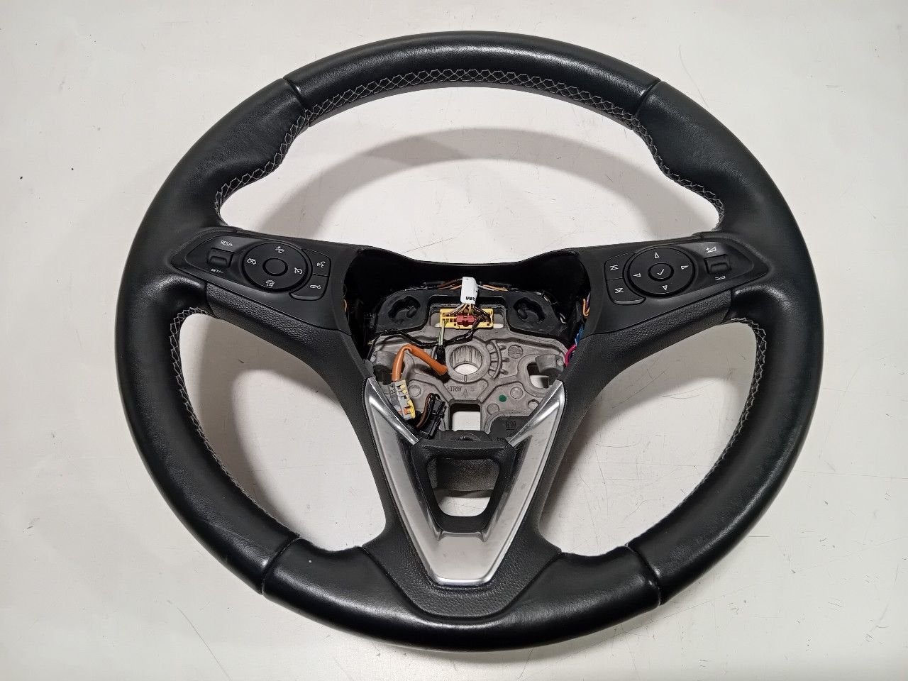 Stuur Opel Astra, Onderdelen@venauto.nl, Van der Ven Autorecycling B.V., Gebruikt, Ettenseweg 76, 4706 PB Roosendaal, The Netherlands