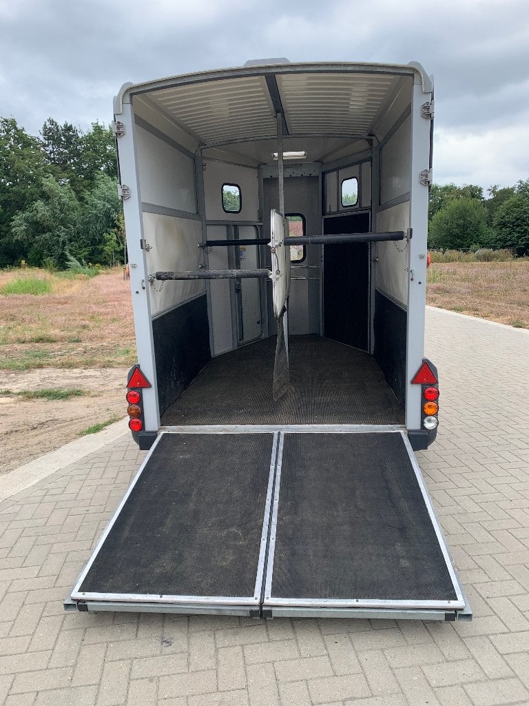 Ifor-Williams HB511 Klep-deur, Ophalen, Gebruikt, Aluminium, 2-paards trailer