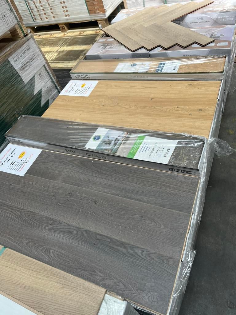 Magazijnverkoop stock donderdag 14 mei, Huis en Inrichting, Stoffering | Tapijten en Vloerkleden, 100 tot 150 cm, Ophalen of Verzenden