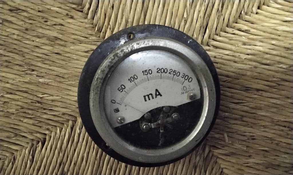 MILLIAMPERIMETRE ANALOGIQUE MILIEU 20eme, Ophalen of Verzenden