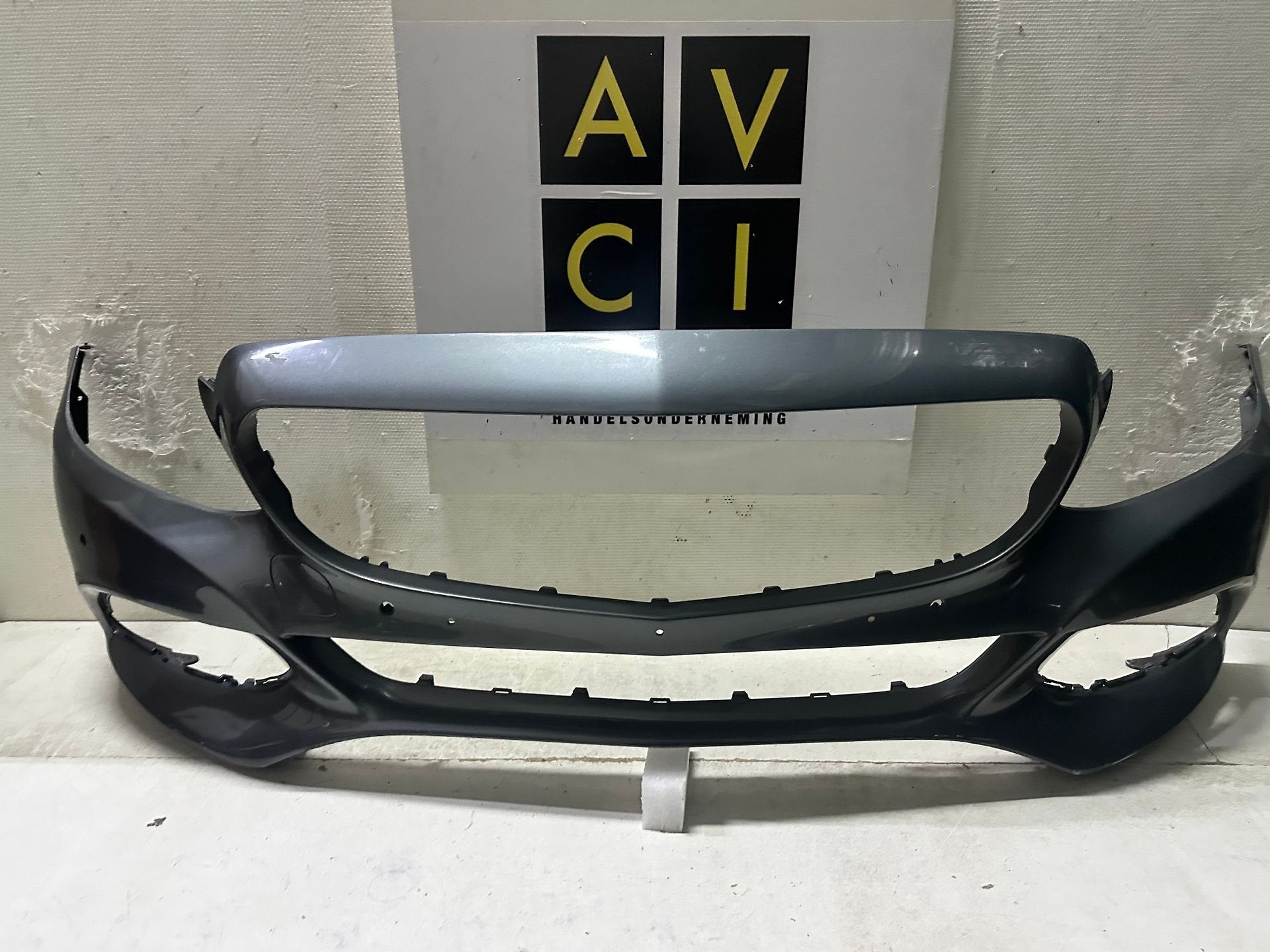 Mercedes C klasse W205  voorbumper bumper A2058800125, Utilisé, -, Avant, -