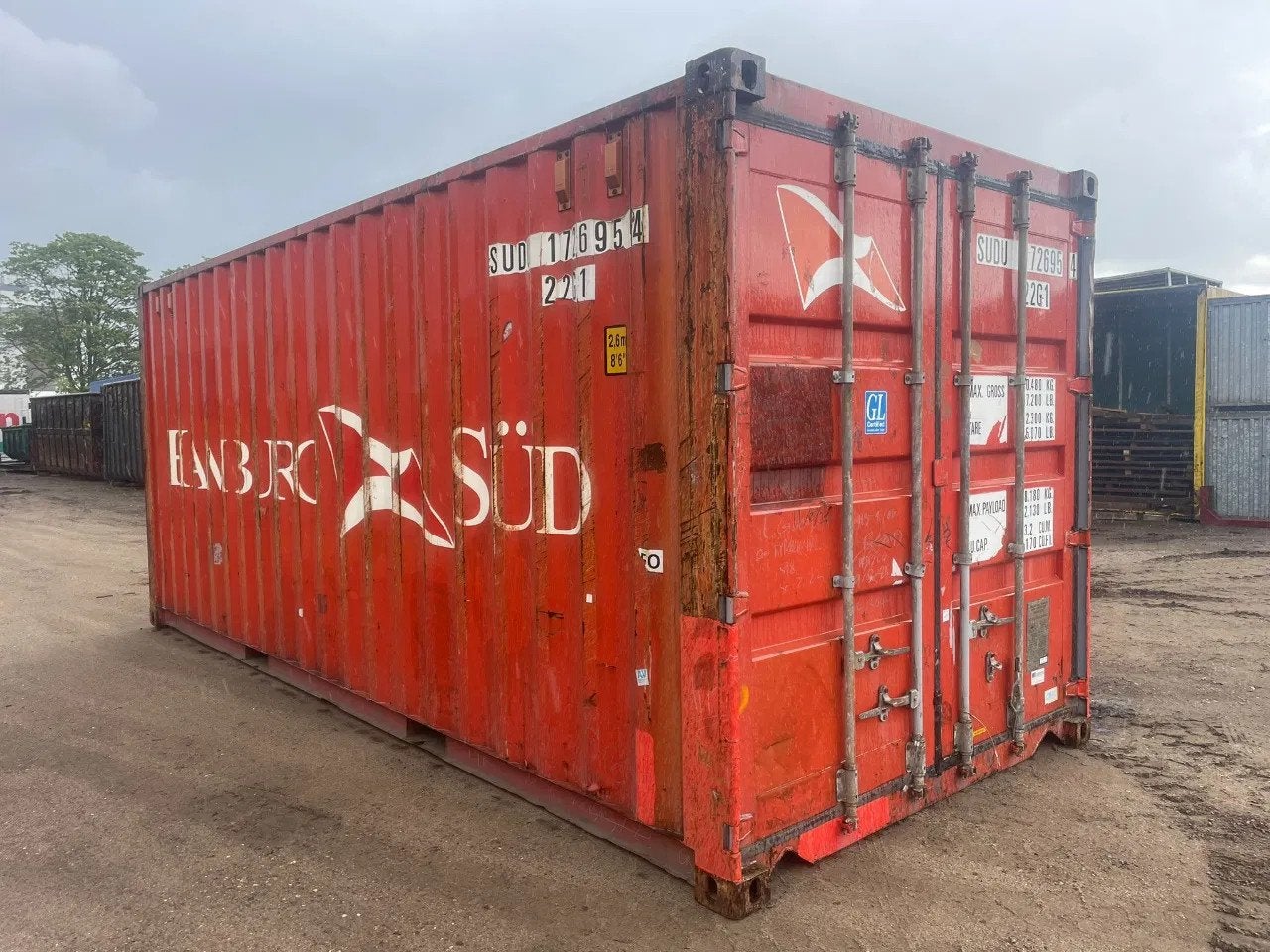 All in 20ft zeecontainer