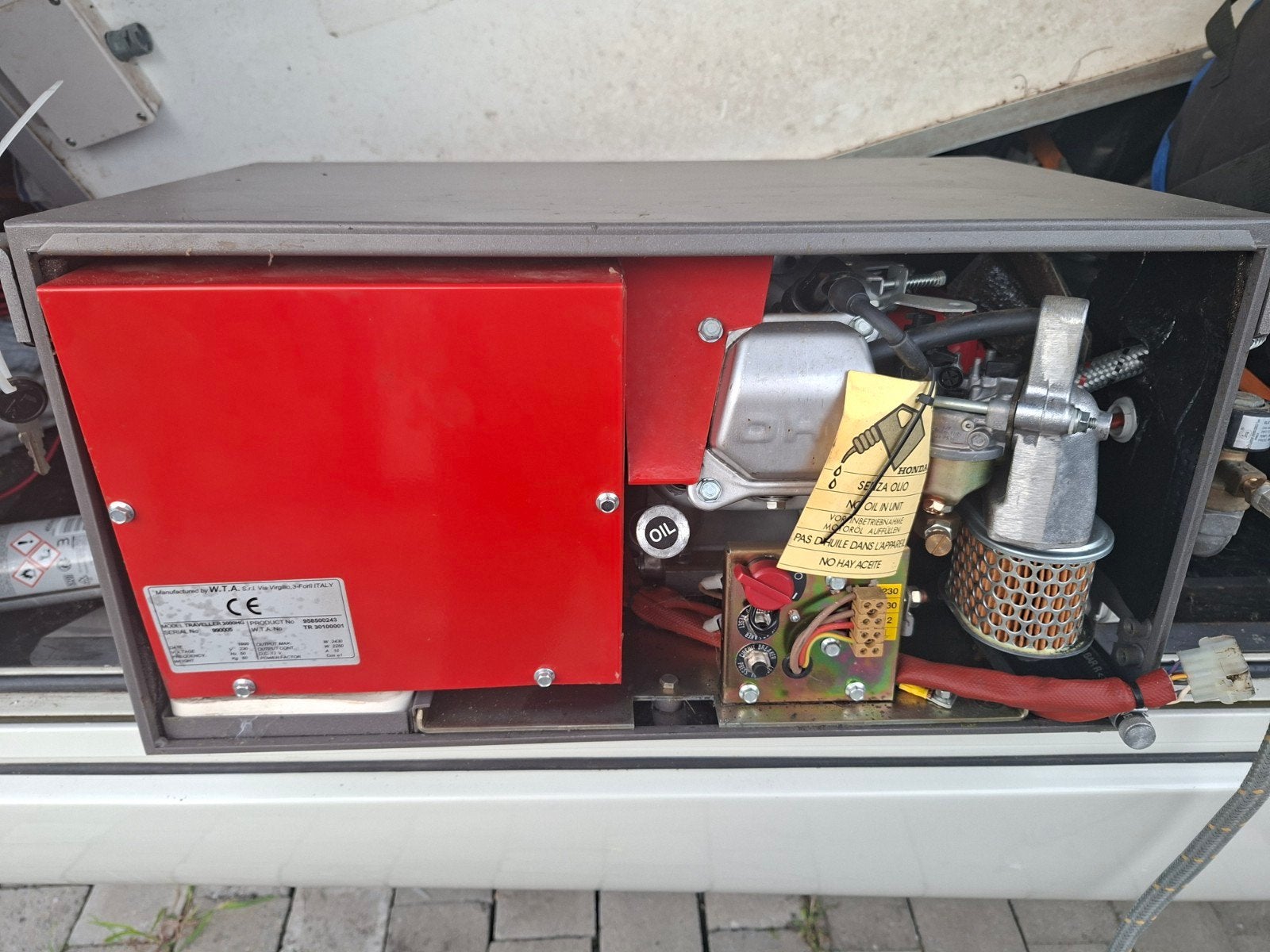 Nieuwe Electrolux Traveler 3000HG Inbouw Generator (Gas), Enlèvement, Neuf