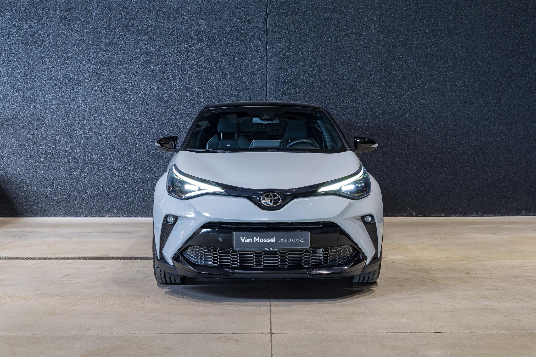 Toyota C-HR 2.0 VVT i-Hybrid GR Sport E-CVT (automatique), Electronic Stability Program (ESP), 725 kg, 135 kW, Entreprise