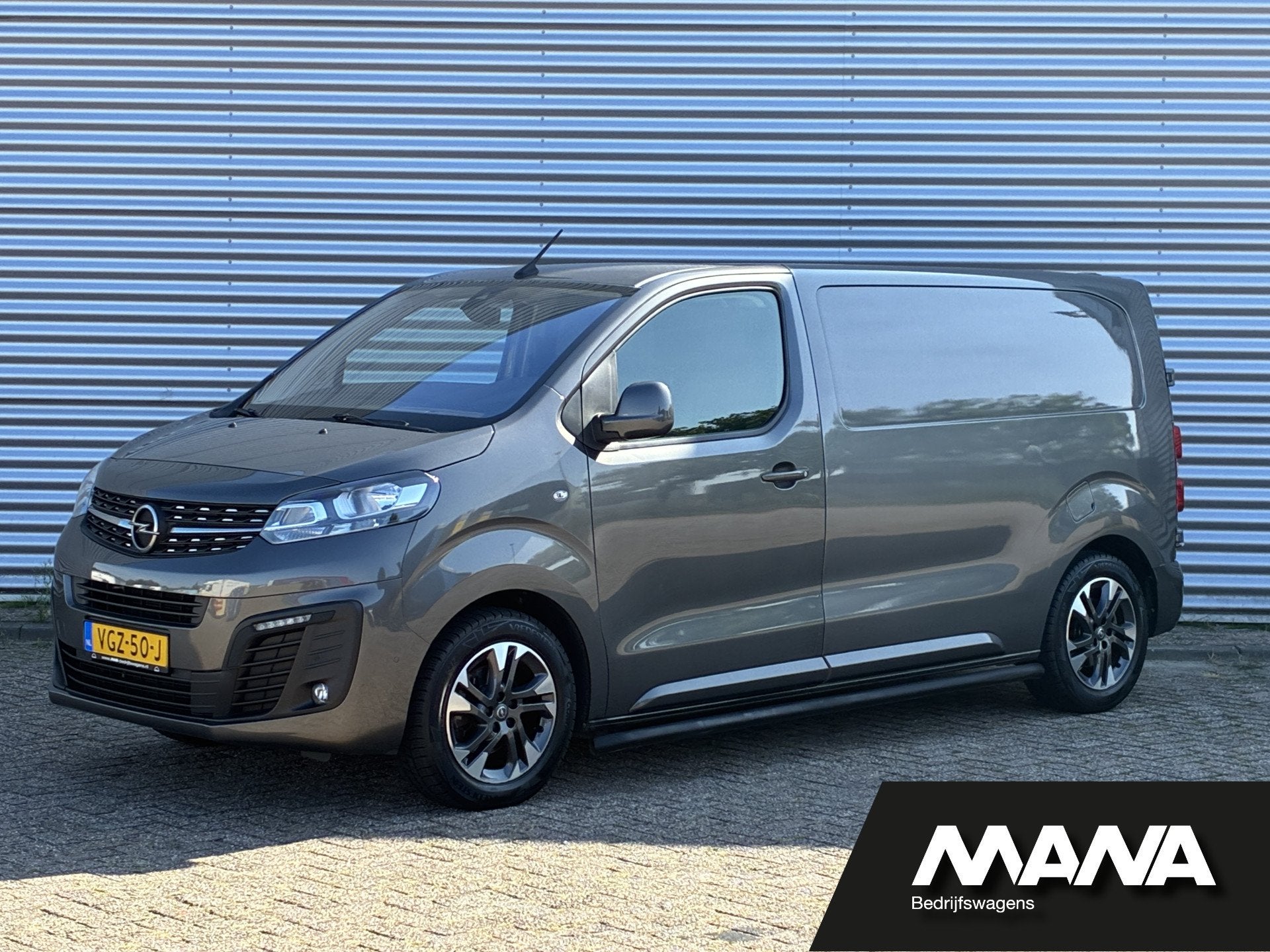 Opel Vivaro 2.0 CDTI L2H1 Automaat Cruise Camera Airco, Autos, Argent ou Gris, Achat, Euro 6, Entreprise