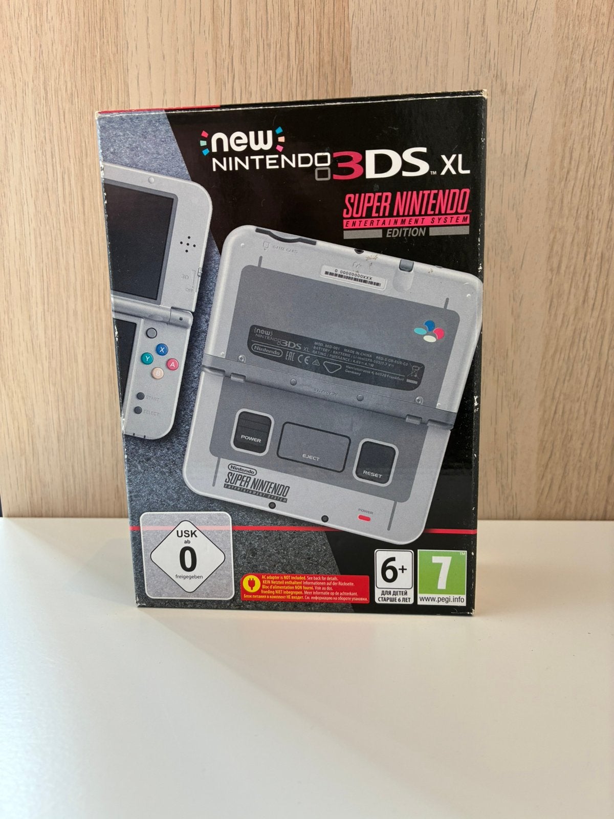 Nintendo new 3DS XL SNES edition, Consoles de jeu & Jeux vidéo, Consoles de jeu | Nintendo 2DS & 3DS, Enlèvement, Comme neuf, Autres couleurs
