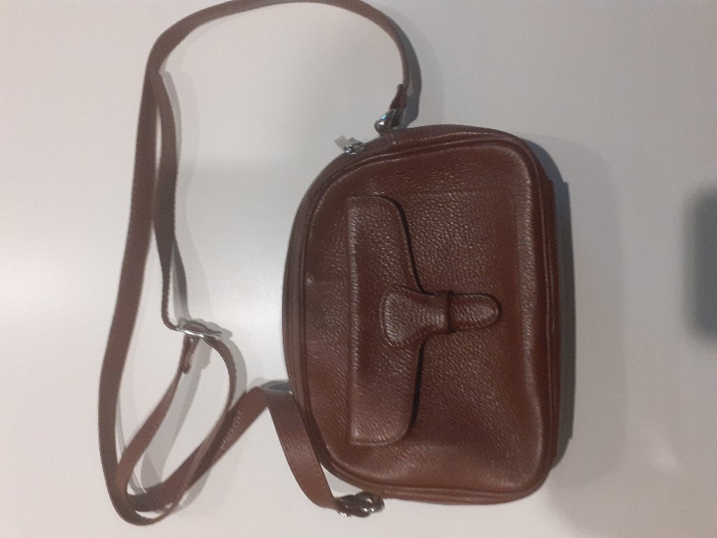 Bruin handtasje te koop, Enlèvement, Comme neuf, Brun, Sac à bandoulière