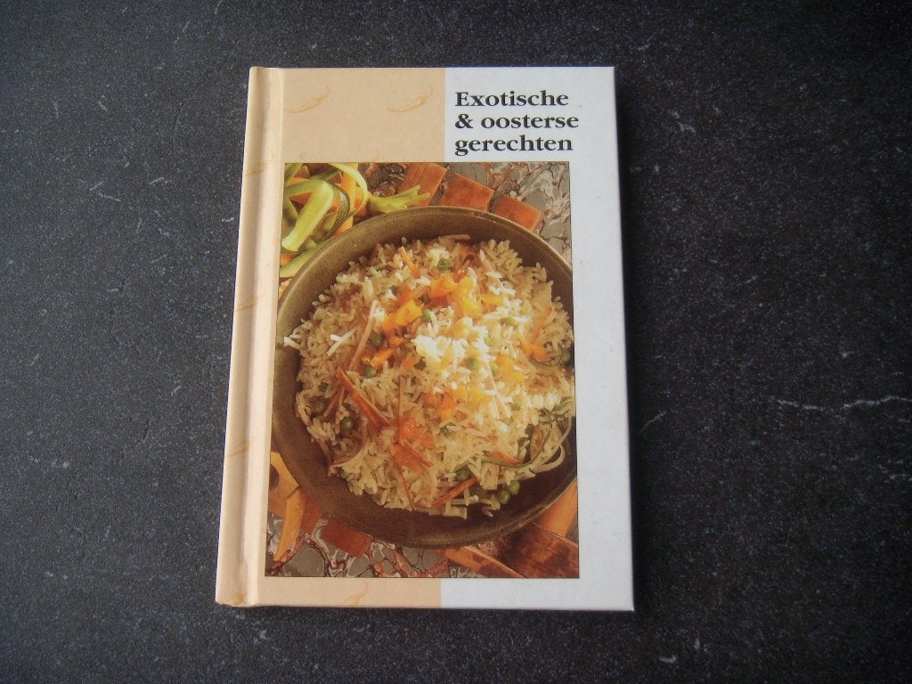 3 kookboekjes pocketformaat, Ophalen of Verzenden, Gelezen