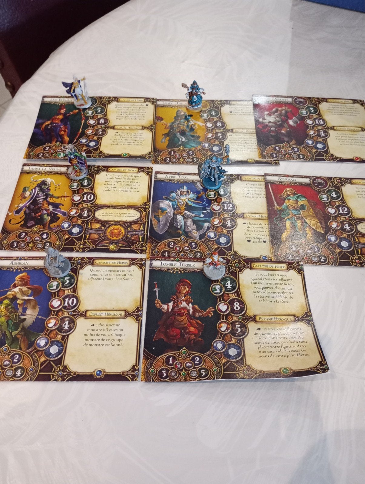 Figurines et Fiches Héros - Descent Seconde Édition (Fantasy, Enlèvement ou Envoi