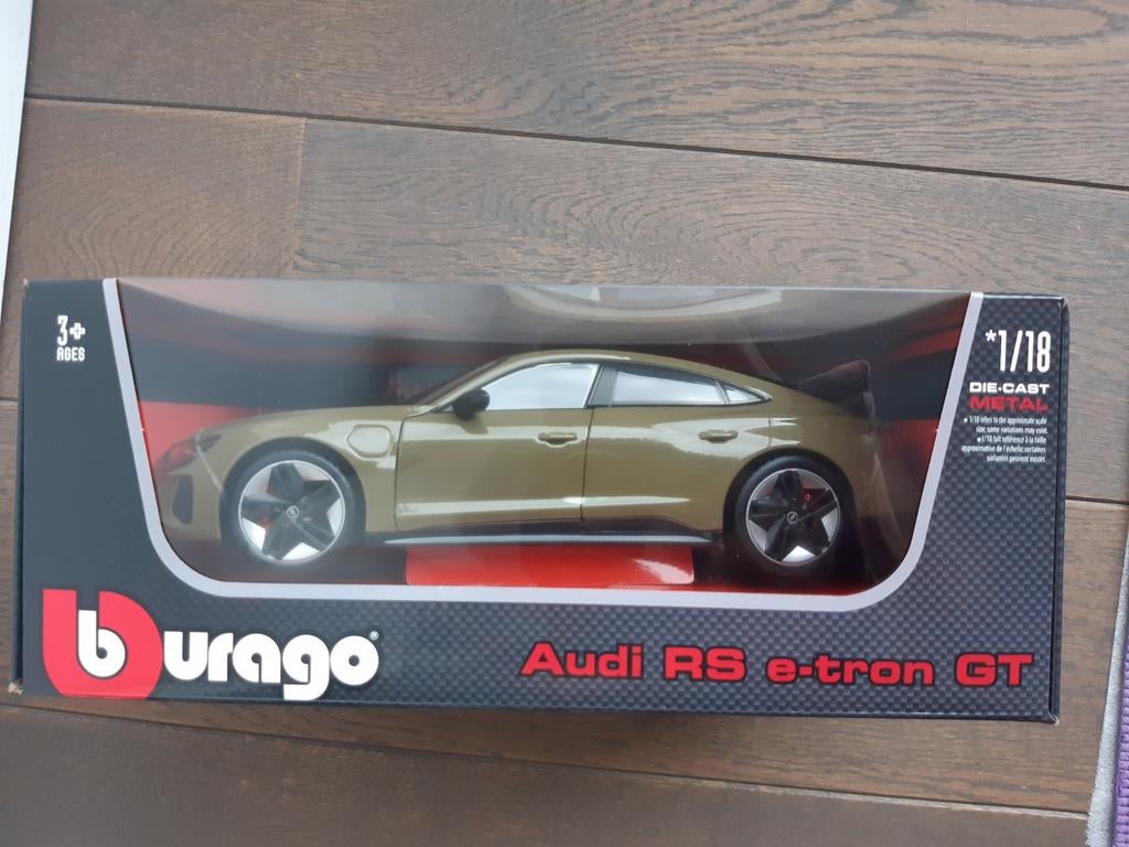 Bburago Audi RS e-tron GT, Ophalen