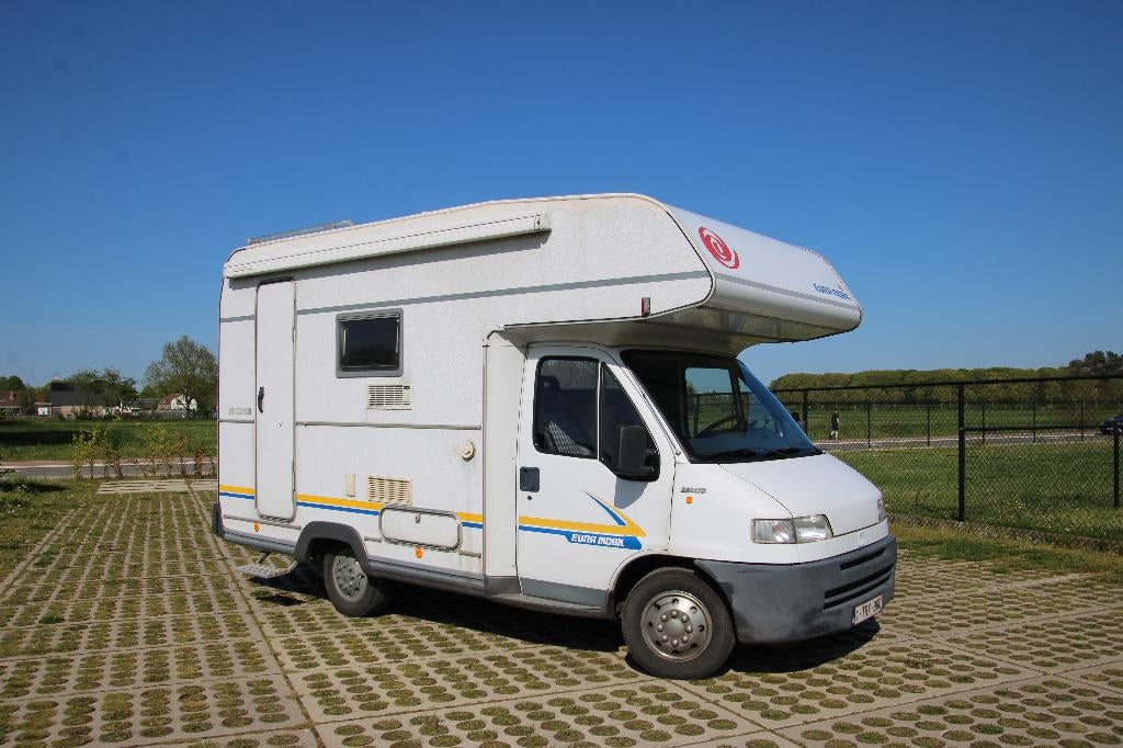 Eura Mobil, Siège de train, Jusqu'à 4, Fiat, Boîte manuelle