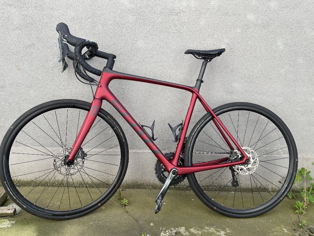 Scott Addict 30 Disc 2021碳, Fietsen en Brommers, Ophalen, 28 inch, Gebruikt, Carbon