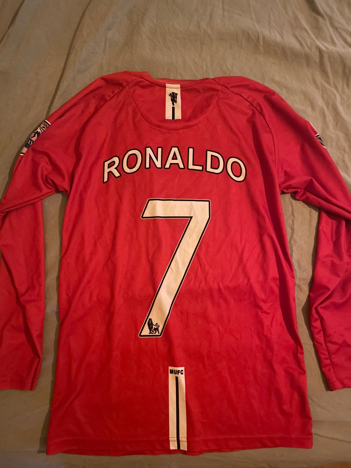 Ronaldo kit, Sports & Fitness, Taille L, Enlèvement, Comme neuf, Maillot