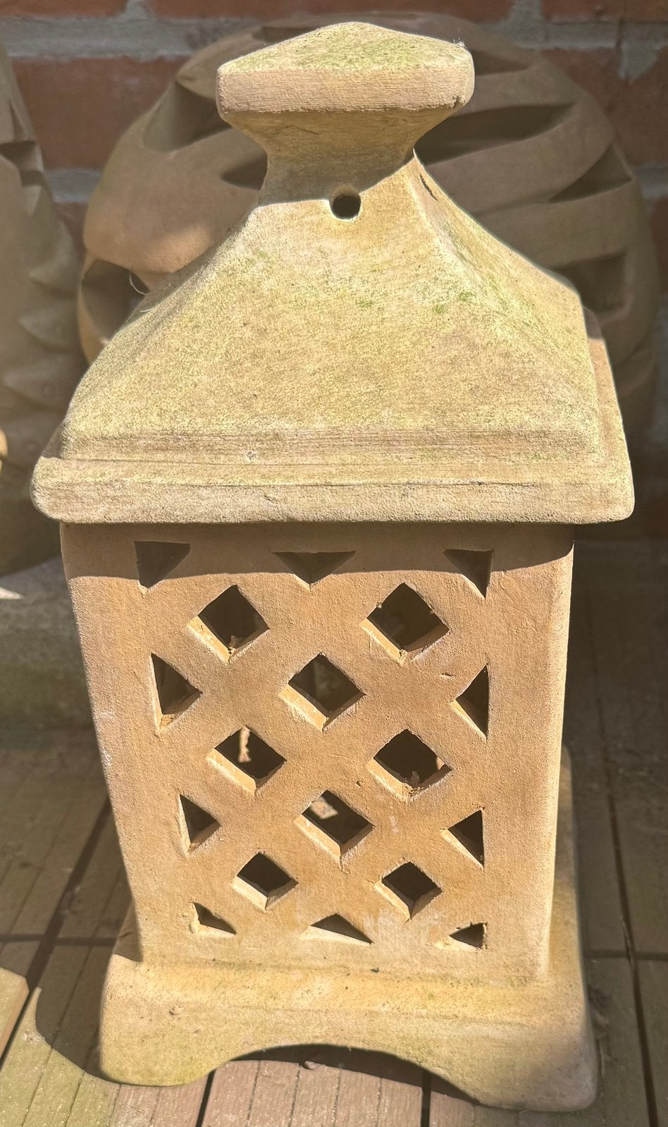 Terracotta lantaarn groot met afneembare deksel, Tuin en Terras, Ophalen, Zo goed als nieuw
