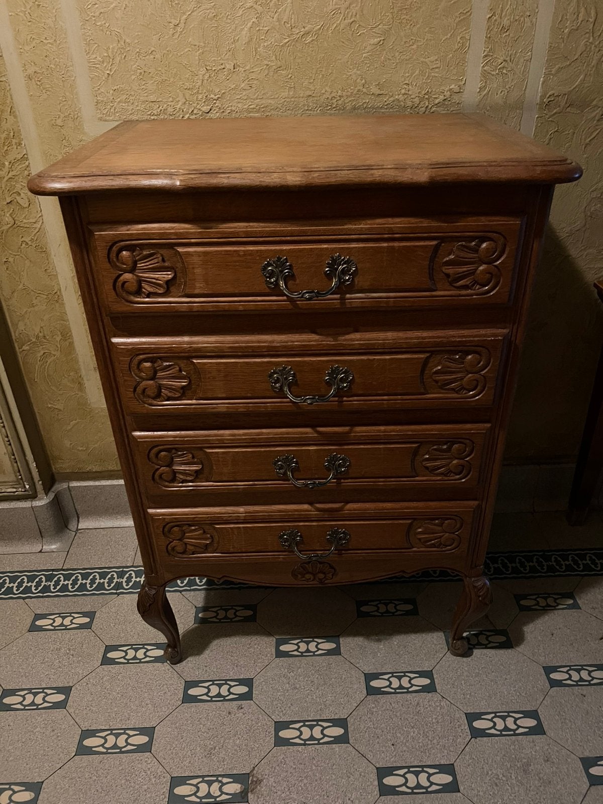Petit meuble ancien à tiroirs en très bon etat, Maison & Meubles, Armoires | Commodes, 3 ou 4 tiroirs, Enlèvement, Utilisé