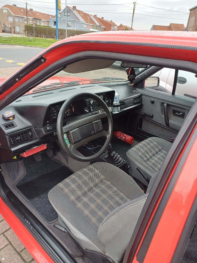 VW Passat 32B, foto 6