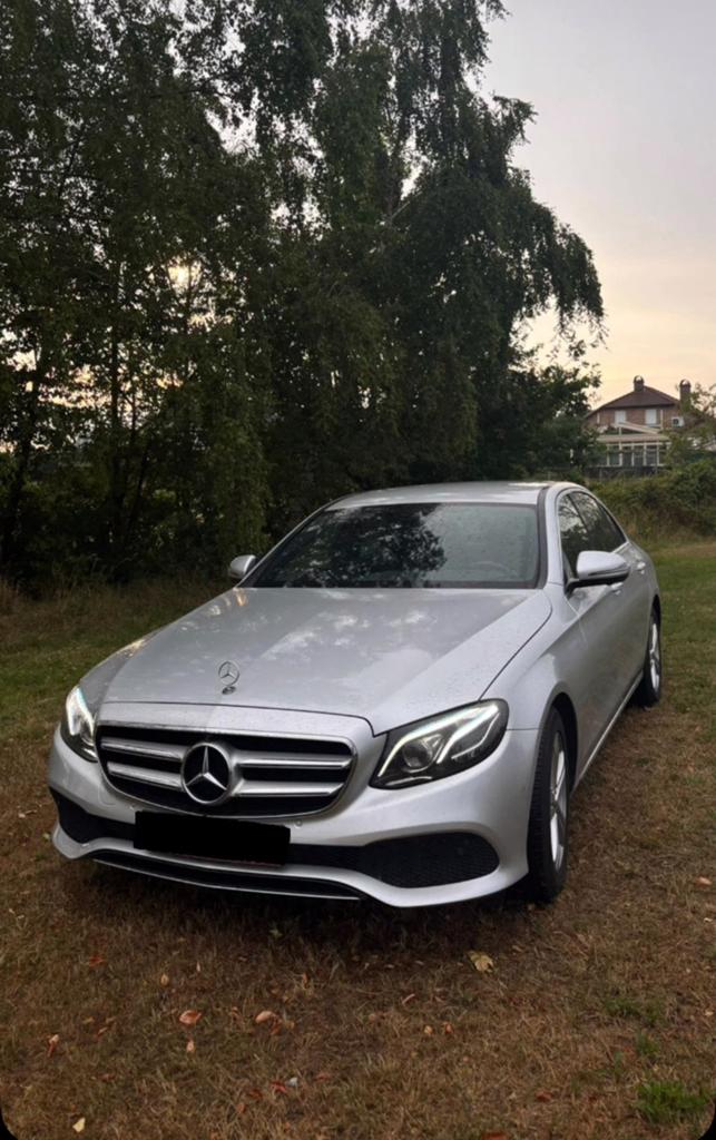 Mercedes E220d, Cuir, Argent ou Gris, Achat, Euro 6
