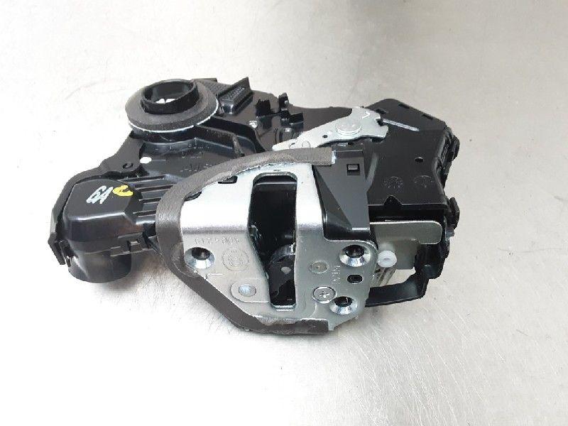 BARRE DE SERRURE DE PORTE AVANT GAUCHE Toyota Auris (E18), Utilisé, Toyota