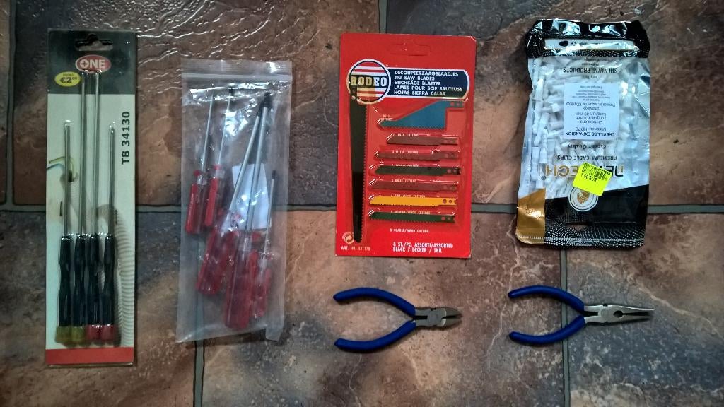 lot 6 piece outilage, Bricolage & Construction, Enlèvement, Neuf
