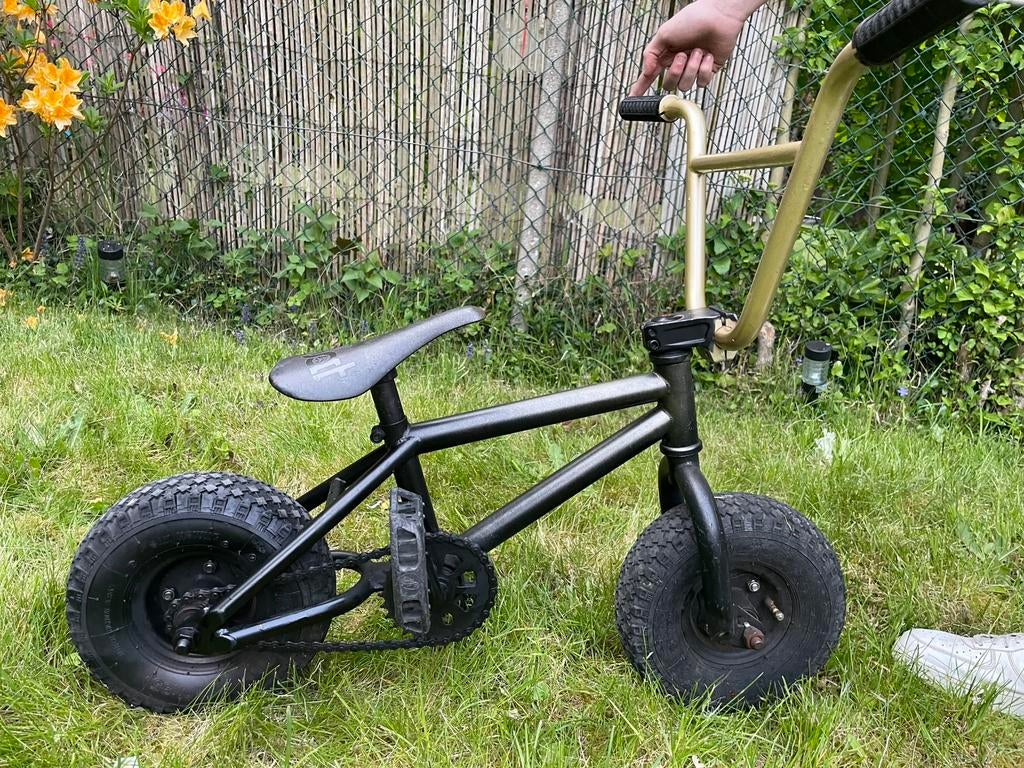 Mini bmx, Fietsen en Brommers, Fietsen | Crossfietsen en BMX, Ophalen, Zo goed als nieuw