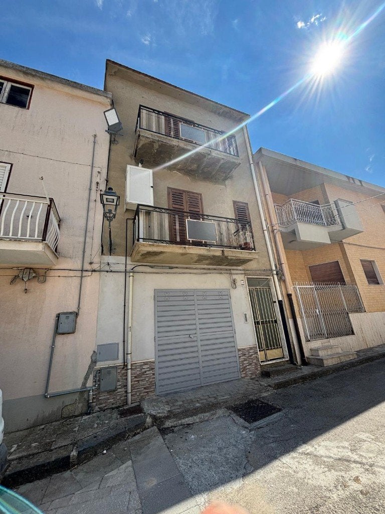 Sicile, appartement 118 m², terrasse plein sud,, Immo, Village, Montedoro, 118 m², 2 pièces