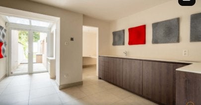 Maatkasten hout met corian blad en bureau, Ophalen, Nieuw