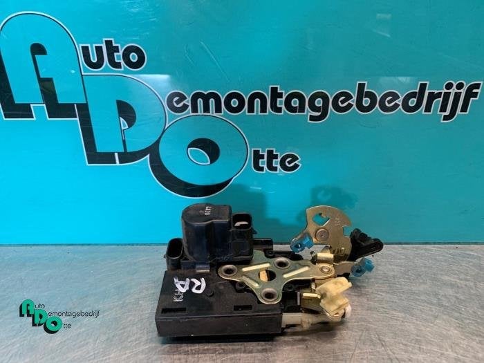 Serrure portière mécanique 4portes arrière droite d'un Ch, -, 3 mois de garantie, Utilisé, -