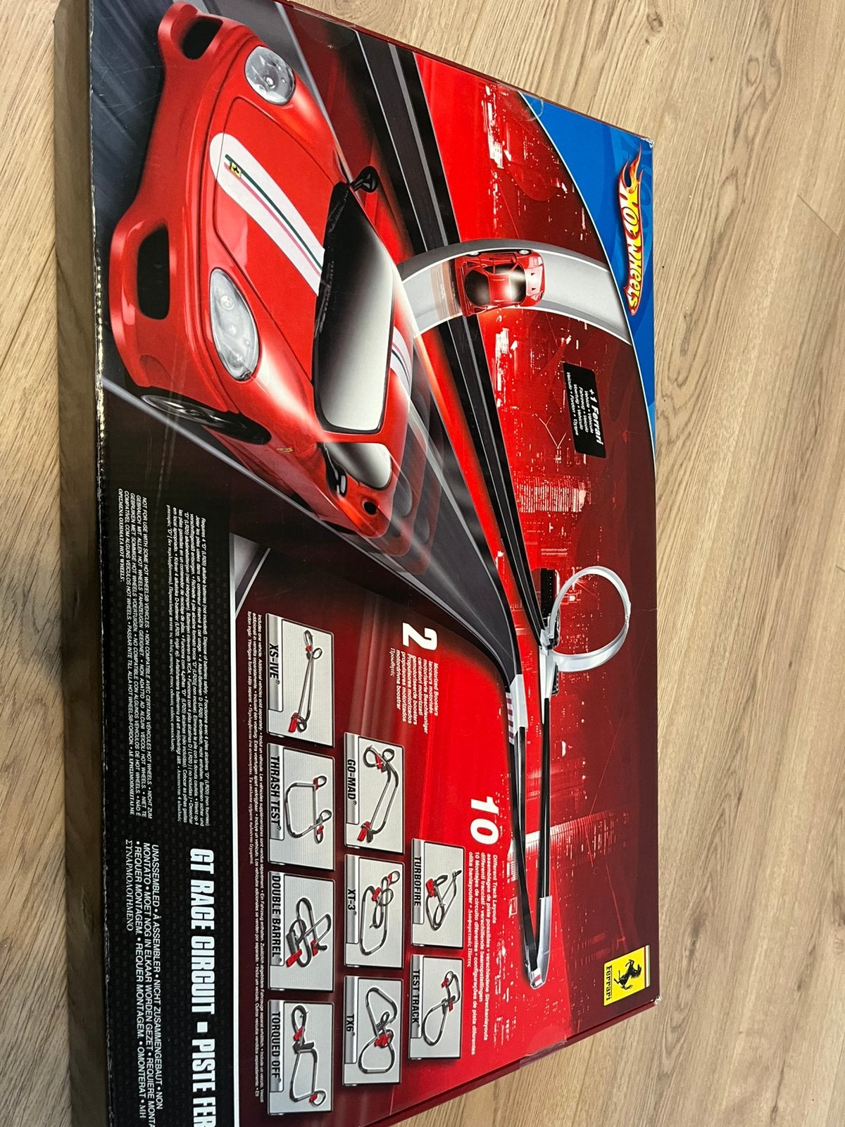 Circuit de course Hotwheels Ferrari GT, Envoi, Comme neuf