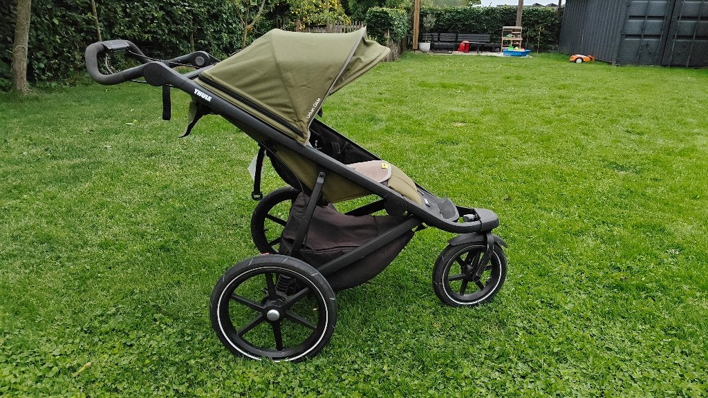 Thule Urban glide 2 + draagmand + maxi cosi + accessoires, Gebruikt, Met autostoeltje, Ophalen, Kinderwagen