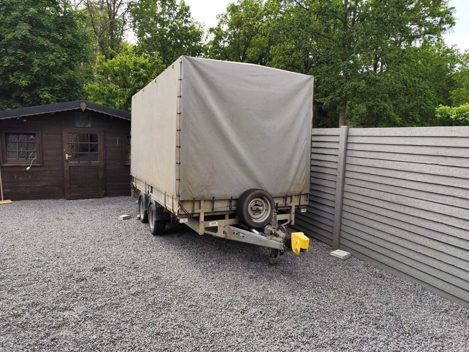 Ifor Williams  met huif, Ophalen, Zo goed als nieuw