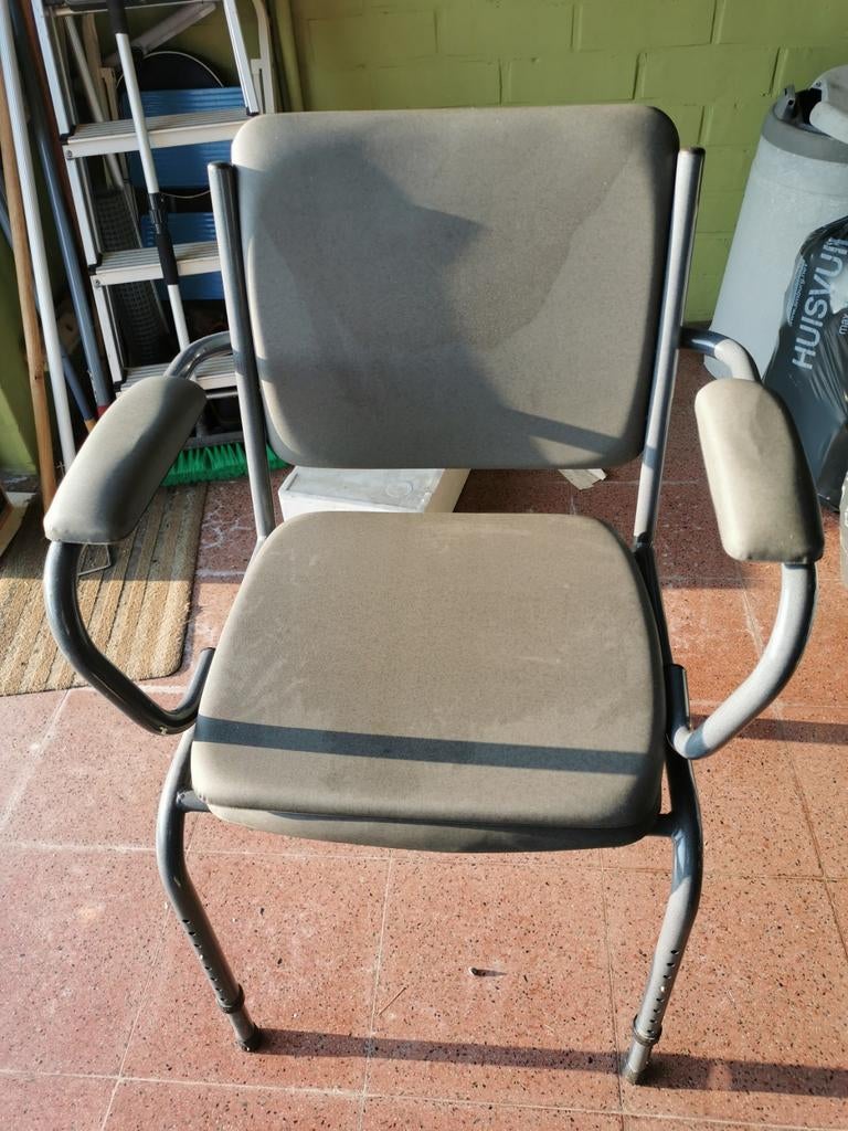 Wc stoel, Enlèvement
