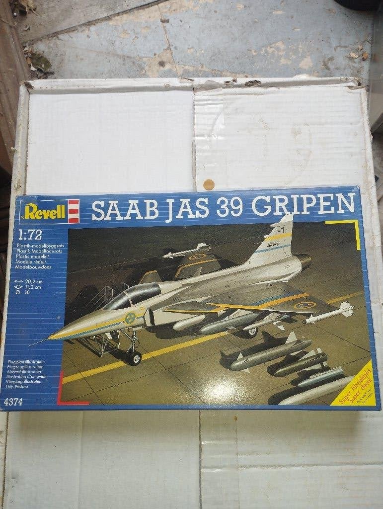 Saab JAS 39 Gripen Revell 4374, Hobby & Loisirs créatifs, Modélisme | Avions & Hélicoptères, Neuf, Enlèvement ou Envoi, Revell
