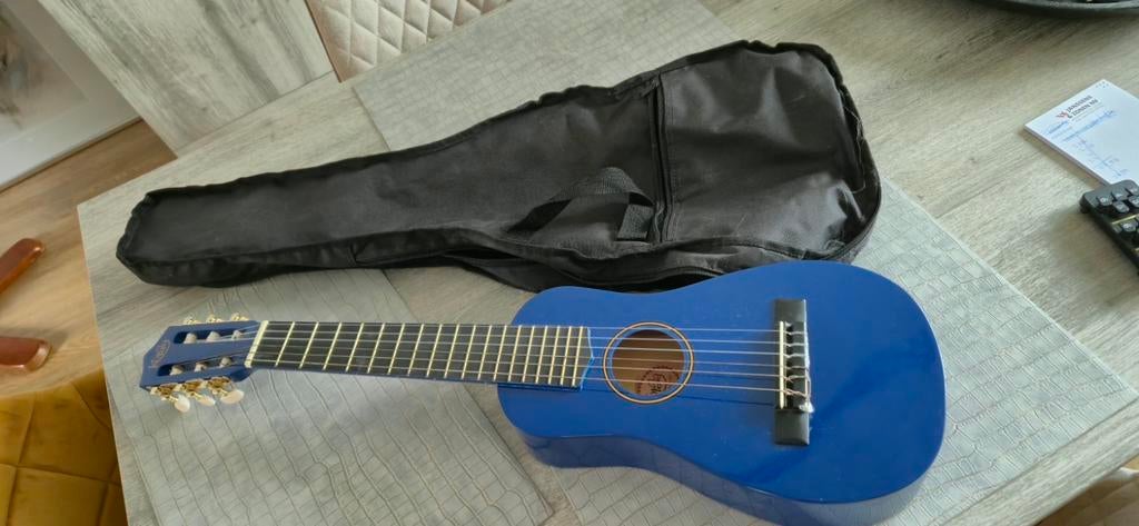 Kinderen gitaar, Ophalen