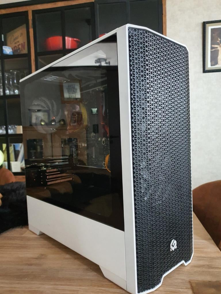 Desktop i5 4590s 8gb Ati R7 1TB win11, Computers en Software, Desktop Pc's, Gaming, Ophalen