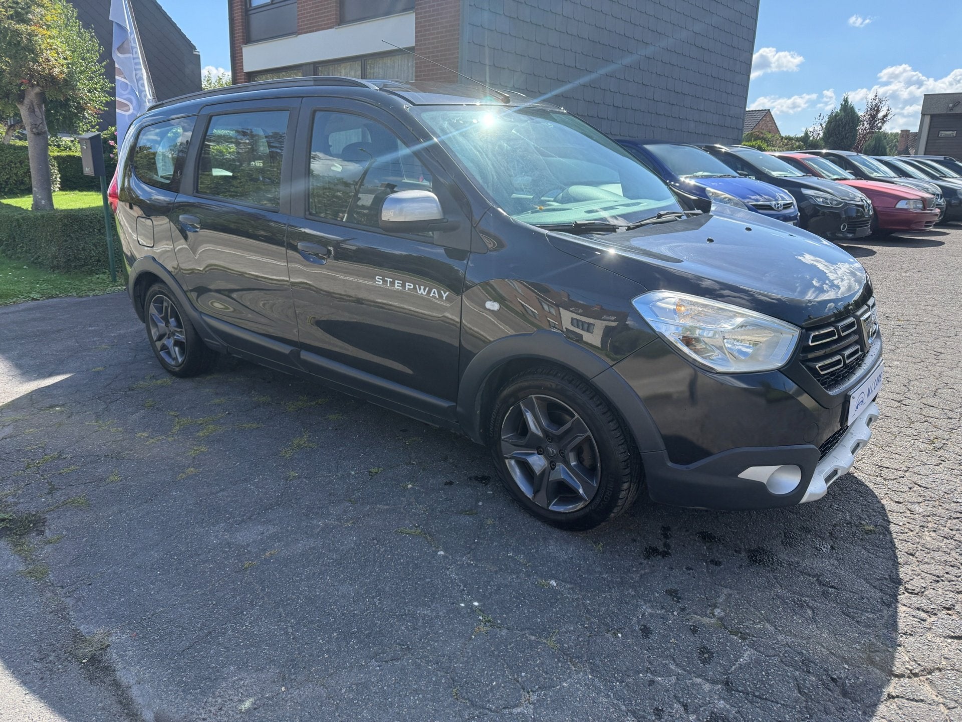Dacia Lodgy, Autos, 1197 cm³, 113 ch, Achat, 1280 kg