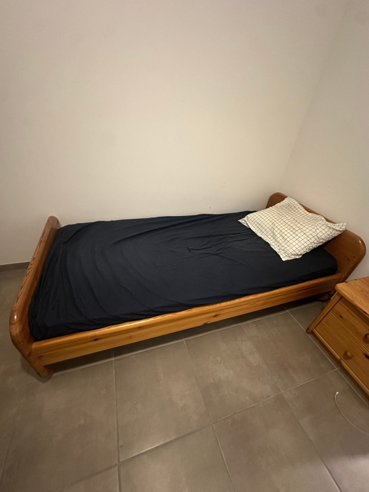 1 personsbed, Enlèvement, Comme neuf