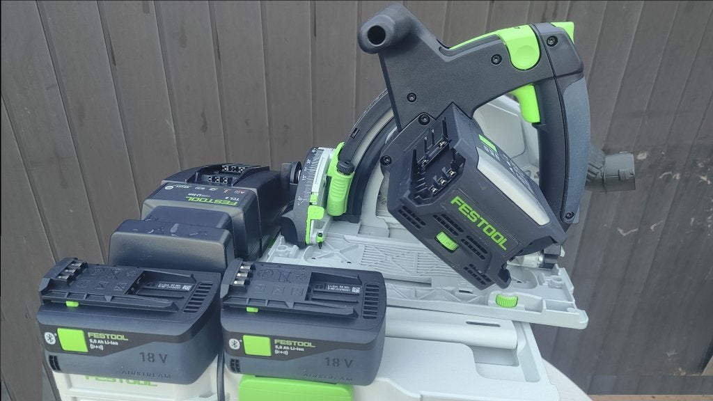 Scie plongeante Festool + 2 batteries + chargeur. Nouveau !, Enlèvement, Neuf