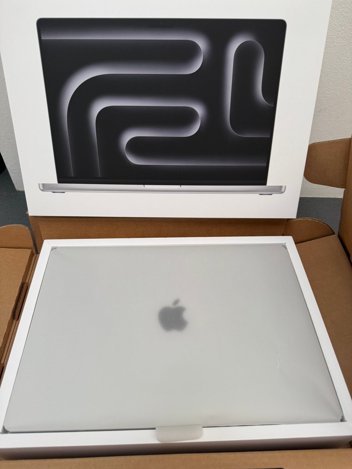 MacBook Pro — Apple M4 Pro | 24 GB RAM | 512 GB - 16” screen, Informatique & Logiciels, Apple Macbooks, Comme neuf, MacBook Pro