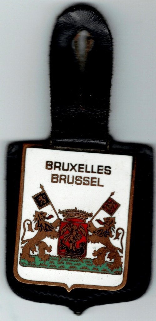 Borsthanger politie Brussel (wit), Verzamelen, Verzenden, Gebruikt, Overige onderwerpen, Speldje of Pin