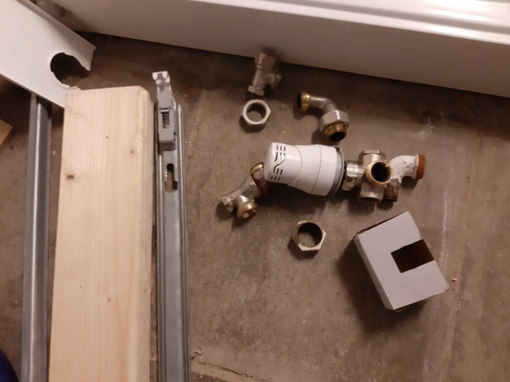 Radiator, Ophalen, 30 tot 80 cm, Radiator, Zo goed als nieuw
