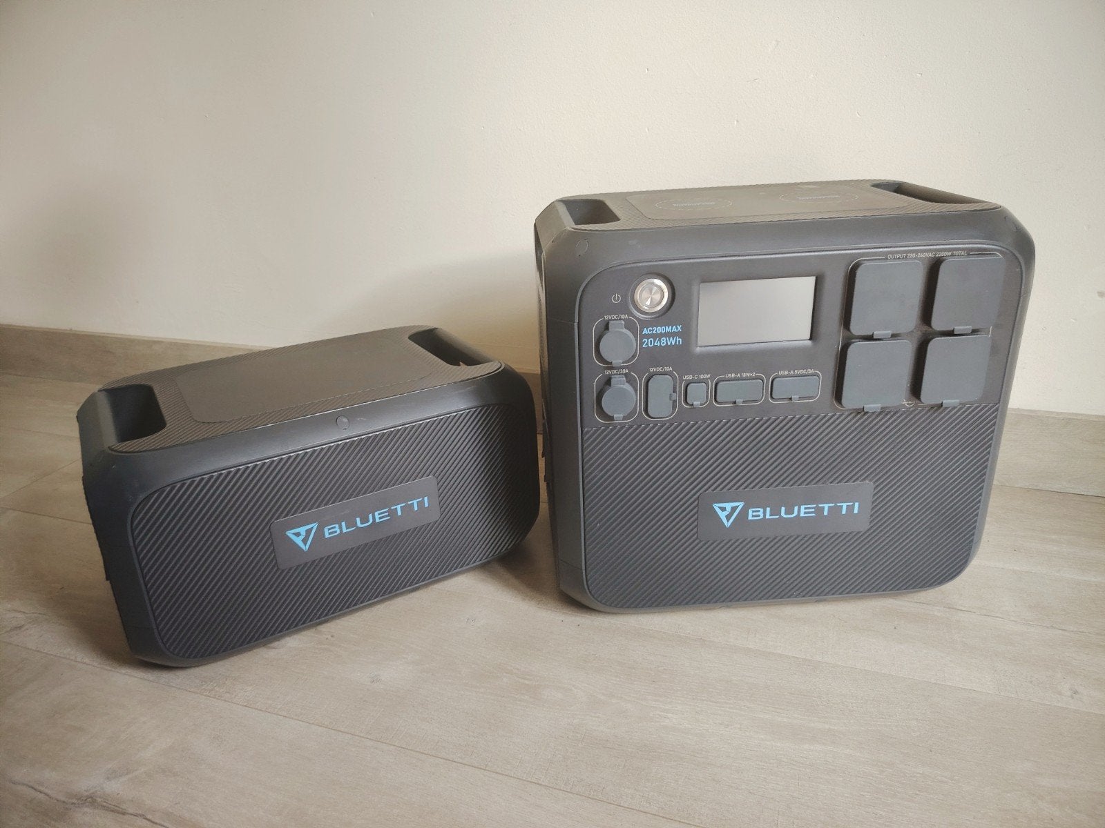 Bluetti AC200 Max + B230, Ophalen of Verzenden