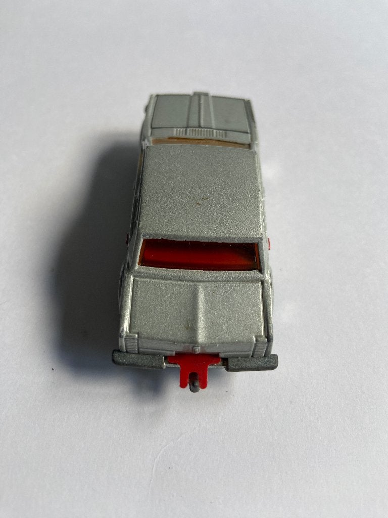 Voiture : Oldsmobil grise Marque : Majorette, Enlèvement ou Envoi, Comme neuf, Voiture