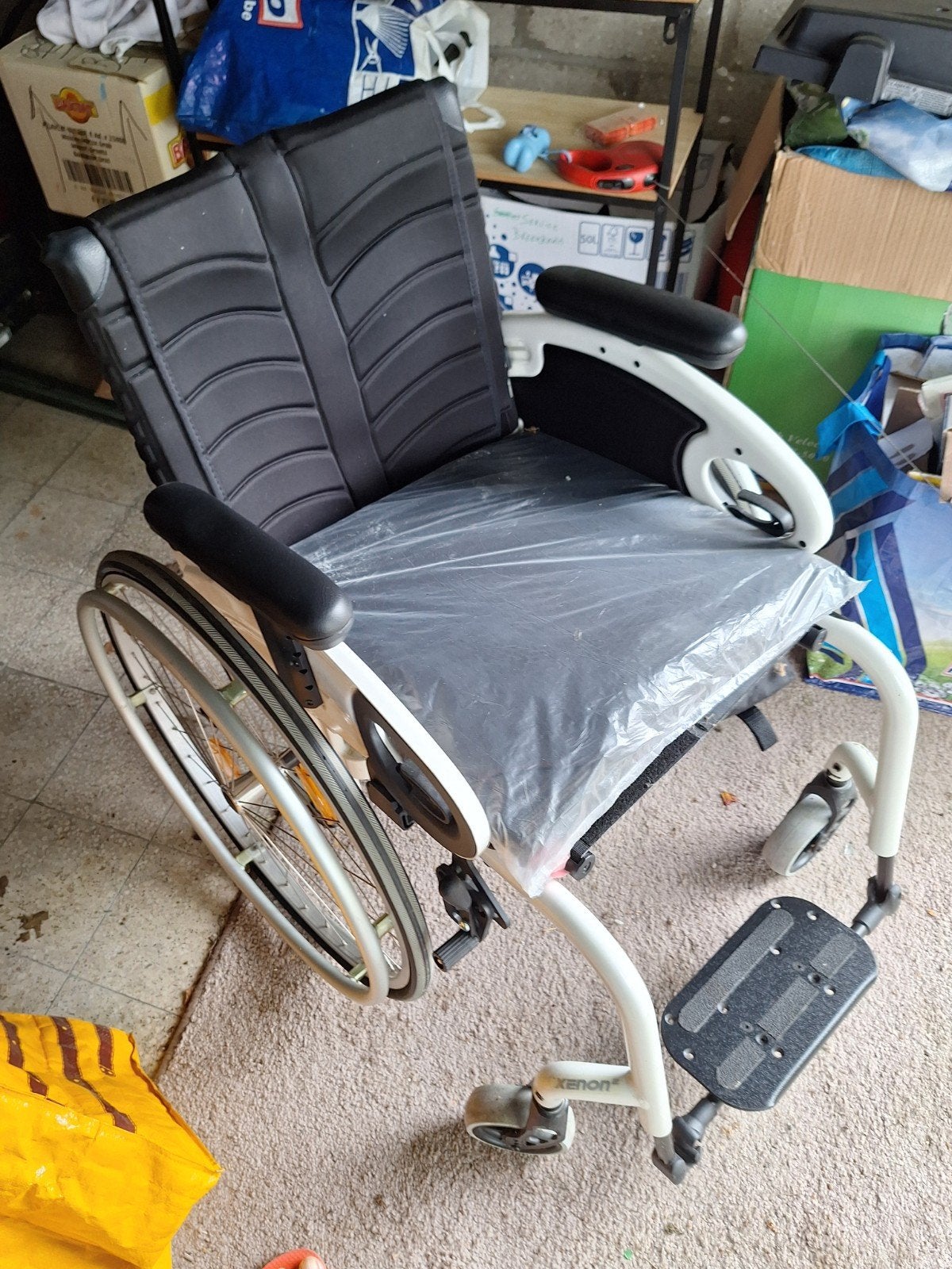 Sportieve rolstoel., Ophalen