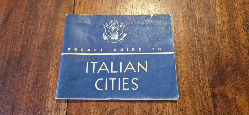 1944 Pocket guide To Italian Cities, Ophalen of Verzenden, Landmacht, Overige typen