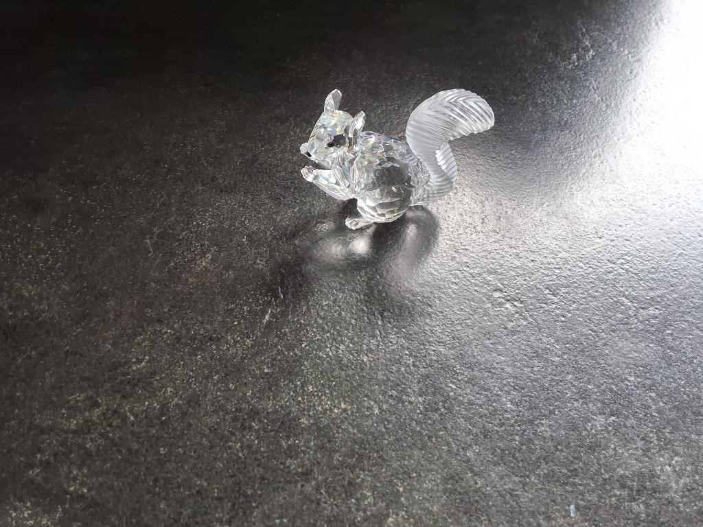 Swarovski, Ophalen
