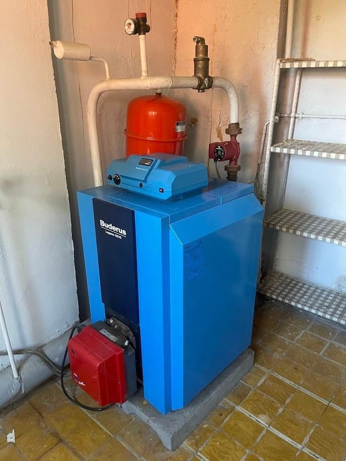 Buderus mazoutketel Logano G215 model R2108EXP, Ophalen, Gebruikt