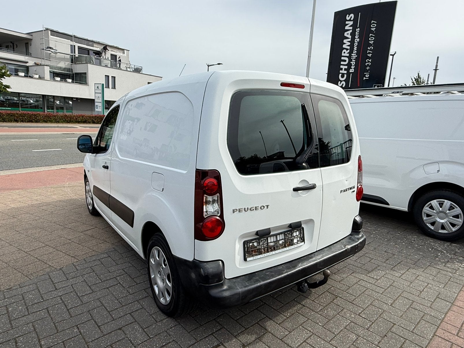 Peugeot Partner met airco euro 5, Auto's, Bestelwagens en Lichte vracht, Voorwielaandrijving, Euro 5, Stof, 4 cilinders